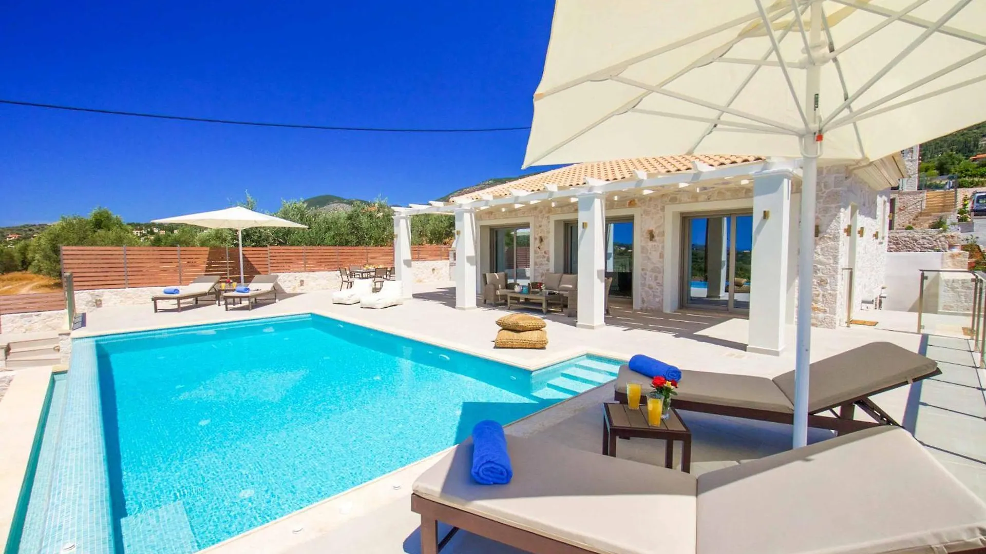 Villa Pangea Kalli Trapezaki